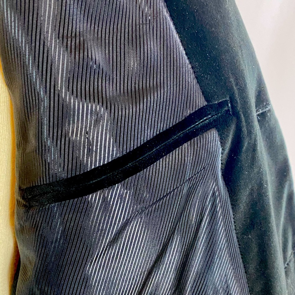 Pronto-Uomo Mens Luxury Black Velveteen Blazer Like New - Picture 7 of 12